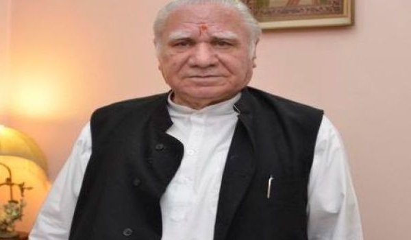 कांग्रेस नेता माखनलाल फोतेदार का निधन, सोनिया ने शोक जताया कांग्रेस नेता माखनलाल फोतेदार का निधन, सोनिया ने शोक जताया
