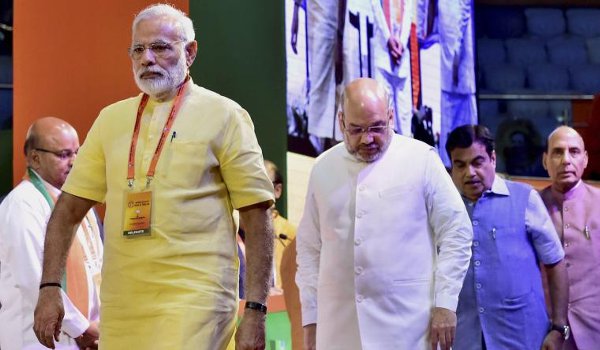 भ्रष्टाचार के विरुद्ध लड़ाई जारी, मेरा कोई रिश्तेदार नहीं : मोदी भ्रष्टाचार के विरुद्ध लड़ाई जारी, मेरा कोई रिश्तेदार नहीं : मोदी
