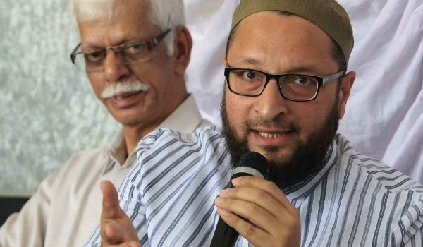 रोहिंग्या पर राजनाथ का बयान ‘कपटपूर्ण’ : असदुद्दीन ओवैसी रोहिंग्या पर राजनाथ का बयान ‘कपटपूर्ण’ : असदुद्दीन ओवैसी