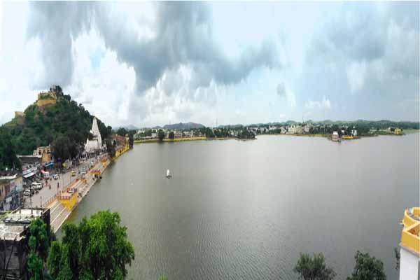 लबालब हो चुकी है डूंगरपुर शहर की शान ‘गेपसागर झील’