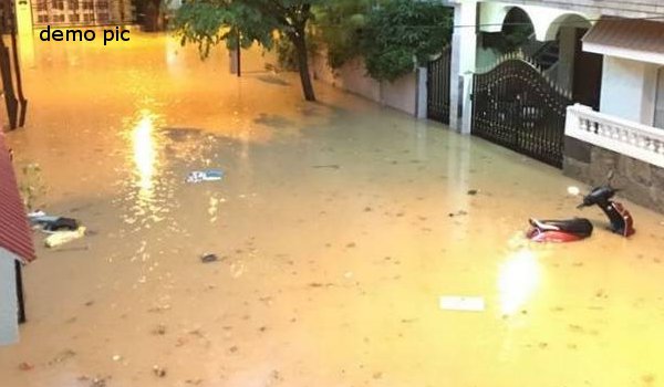 बेंगलुरु में भारी बारिश के कारण 4 की मौत