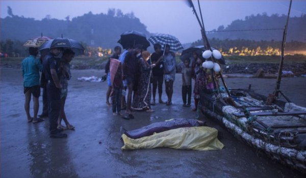 बांग्लादेश में नाव पलटने से 14 रोहिंग्याओं की मौत