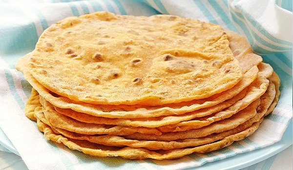 रोटी के लिए मां ने तीन लखपति बेटों पर किया मुकदमा रोटी के लिए मां ने तीन लखपति बेटों पर किया मुकदमा