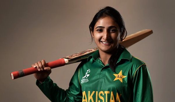सना मीर से छिनी कप्तानी, मारूफ को पाकिस्तान महिला वनडे टीम की कमान