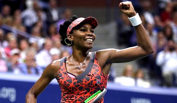 US Open semifinals की सबसे उम्रदराज प्रतिस्पर्धी वीनस विलियम्स US Open semifinals की सबसे उम्रदराज प्रतिस्पर्धी वीनस विलियम्स
