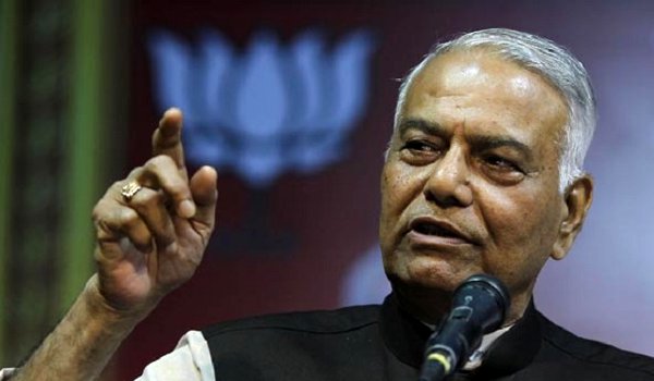 yashwant sinha attacks pm modi and arun jaitley on indian economy