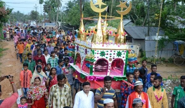 त्रिपुरा में मुहर्रम व दुर्गा मूर्ति विसर्जन शांतिपूर्ण त्रिपुरा में मुहर्रम व दुर्गा मूर्ति विसर्जन शांतिपूर्ण