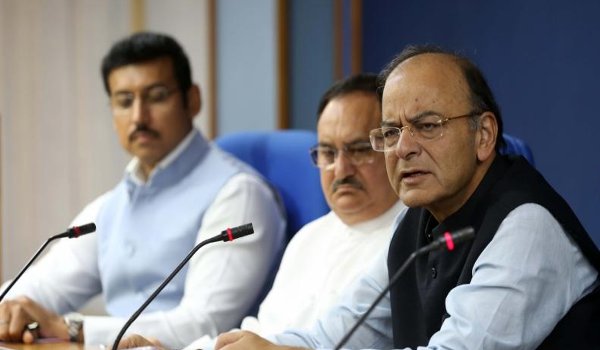 अधिक राजस्व आने पर जीएसटी स्लैब घटाएंगे : अरुण जेटली अधिक राजस्व आने पर जीएसटी स्लैब घटाएंगे : अरुण जेटली