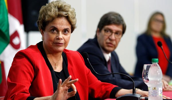 ब्राजील की पूर्व राष्ट्रपति डिल्मा रोसेफ की संपत्ति जब्त