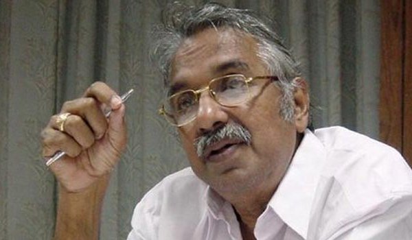 केरल : पूर्व मुख्यमंत्री ओमन चांडी के खिलाफ जांच होगी