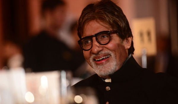 अमिताभ बच्चन के ट्विटर पर 3 करोड़ प्रशंसक अमिताभ बच्चन के ट्विटर पर 3 करोड़ प्रशंसक