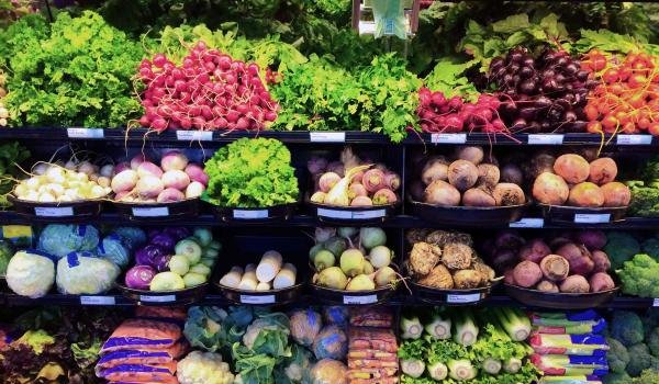 महंगाई बढऩे से मध्यम एवं निम्न वर्ग की पहुंच से दूर हुईं सब्जियां