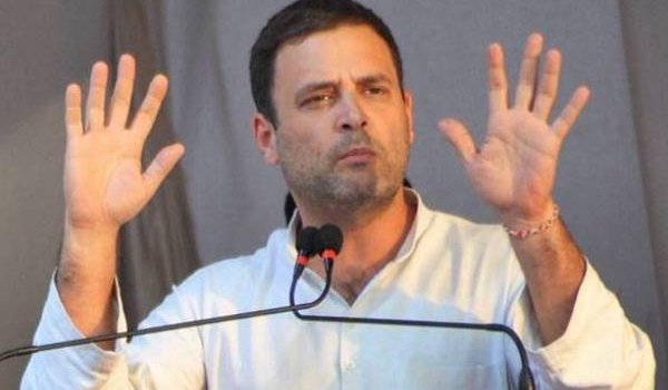 नोटबंदी और जीएसटी के कारण अर्थव्यवस्था आईसीयू में : राहुल गांधी नोटबंदी और जीएसटी के कारण अर्थव्यवस्था आईसीयू में : राहुल गांधी