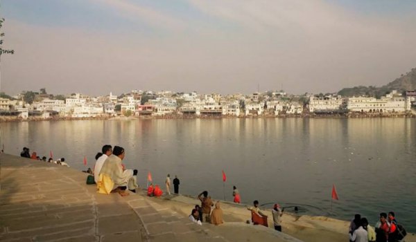 अब तो सारा सुख भूलगी म्हारी हेली अब तो सारा सुख भूलगी म्हारी हेली