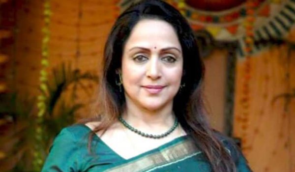 हेमा मालिनी के गोदाम में चोरी, नौकर पर संदेह हेमा मालिनी के गोदाम में चोरी, नौकर पर संदेह
