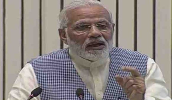 Modi hits back, tells critics not to spread negativity about economy