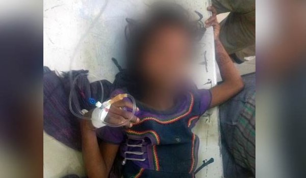 पिता ने तीन मासूम बेटियों को चलती ट्रेन से फेंका, एक की मौत पिता ने तीन मासूम बेटियों को चलती ट्रेन से फेंका, एक की मौत