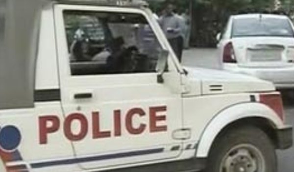 पुलिस फेल, झज्जर में रुपयों से भरा एटीएम ले उडे चोर पुलिस फेल, झज्जर में रुपयों से भरा एटीएम ले उडे चोर
