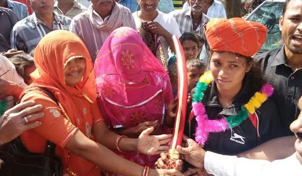 राजसमंद : मगरे की पहली महिला सैनिक का भव्य स्वागत