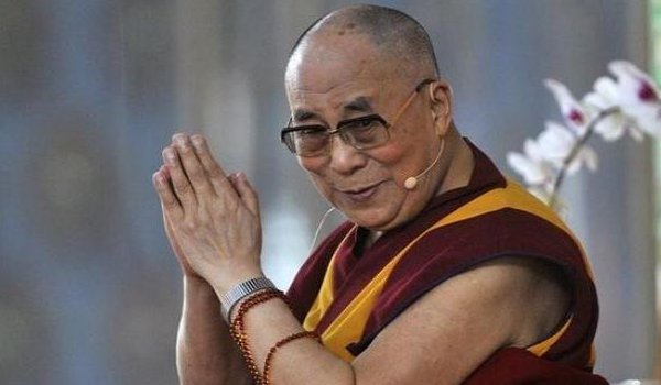 तिब्बत के आध्यात्मिक गुरु दलाई लामा मणिपुर पहुंचे