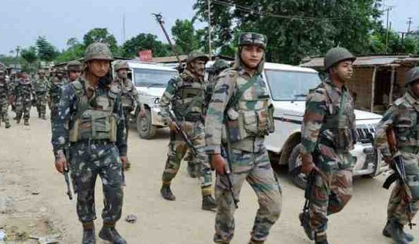 मणिपुर में विस्फोट, 18 असम राइफल्स के 2 जवान शहीद मणिपुर में विस्फोट, 18 असम राइफल्स के 2 जवान शहीद