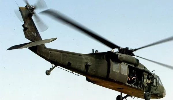 iraq army helicopter crash kills seven