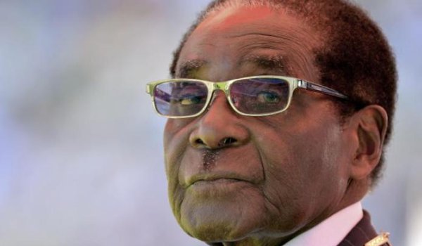 जिम्बाब्वे संकट : रॉबर्ट मुगाबे के खिलाफ महाभियोग की प्रक्रिया शुरू होगी