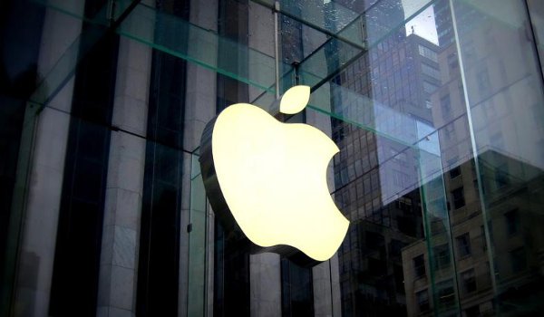 एप्पल ने मुड़ने वाले आईफोन का पेंटेट दाखिल किया