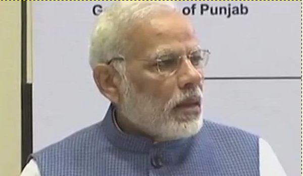 भारत में अब कारोबार करना आसान : पीएम मोदी भारत में अब कारोबार करना आसान : पीएम मोदी