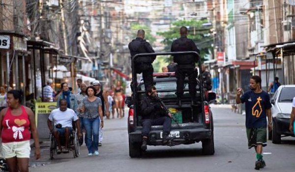 7 killed in shootout in Rio de Janeiro
