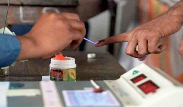 उत्तर प्रदेश : रविवार को होगा निकाय चुनाव के दूसरे चरण का मतदान