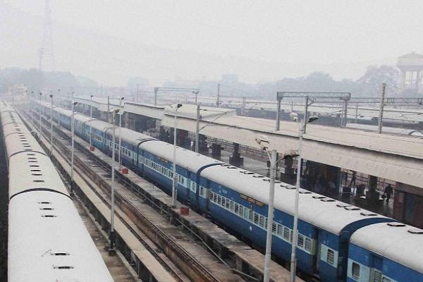 Bihar: A large number of weapons recovered from the toilets of the train