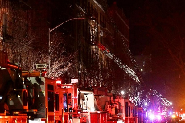  Fire in apartment in New York, 12 dead