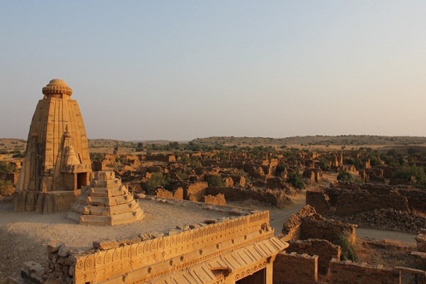 क्या आप जानते है भारत की इन रहस्यमयी जगहों के बारे में