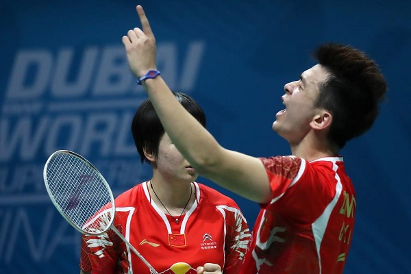 Badminton Zheng-Chen pair wins Dubai World Superseries title