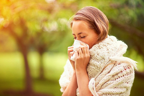 सर्दियों के मौसम में एलेर्जी से बचने के लिए अपनाये ये आसान उपाय
