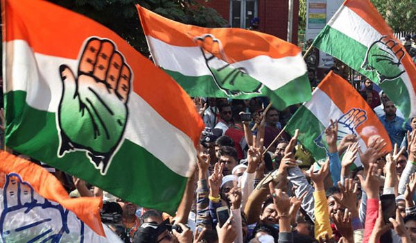 भाजपा को झटका, कांग्रेस ने जिला परिषद की चारों सीटें जीतीं