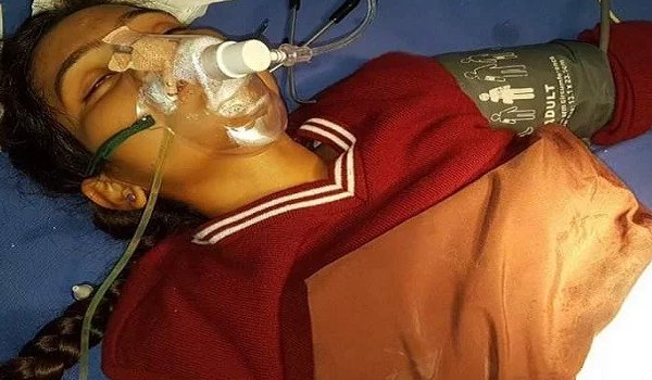 मथुरा : एक तरफा प्यार में छात्रा को मारी गोली, भर्ती मथुरा : एक तरफा प्यार में छात्रा को मारी गोली, भर्ती
