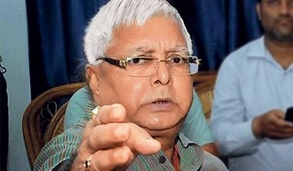 IRCTC scam : Enforcement Directorate attaches Lalu Prasad Yadav's land worth Rs 45 crore in patna