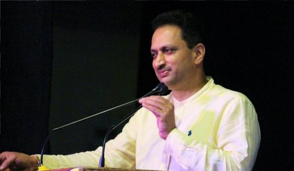 हेगड़े के बयान को तोड़-मरोड़ कर पेश किया गया : अनंत कुमार हेगड़े के बयान को तोड़-मरोड़ कर पेश किया गया : अनंत कुमार