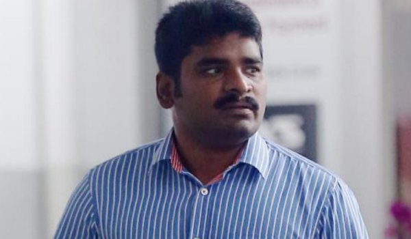 सिंगापुर में महिला से छेड़खानी करने वाले भारतीय इंजीनियर को जेल सिंगापुर में महिला से छेड़खानी करने वाले भारतीय इंजीनियर को जेल