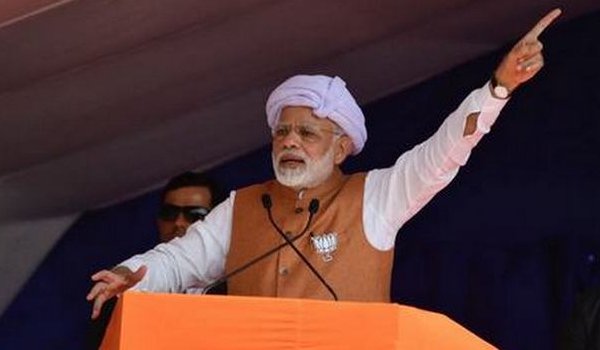 मोदी ने कहा, अय्यर ने उन्हें ‘नीच जाति’ का बताकर गुजरात का अपमान किया