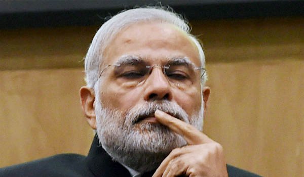 मोदी से संबंधित प्रश्न में त्रुटियां होने पर 2 अध्यापक निलंबित मोदी से संबंधित प्रश्न में त्रुटियां होने पर 2 अध्यापक निलंबित