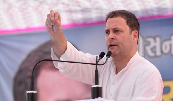 गुजरात में महिलाओं को न्याय क्यों नहीं मिलता : राहुल गांधी गुजरात में महिलाओं को न्याय क्यों नहीं मिलता : राहुल गांधी