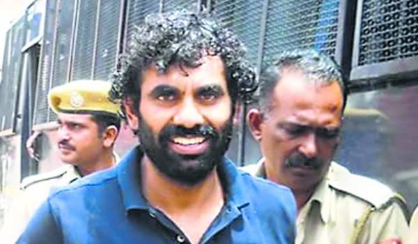 गैंगस्टर आनंदपाल के पुलिस मुठभेड़ में मारे जाने की जांच सीबीआई करेगी गैंगस्टर आनंदपाल के पुलिस मुठभेड़ में मारे जाने की जांच सीबीआई करेगी
