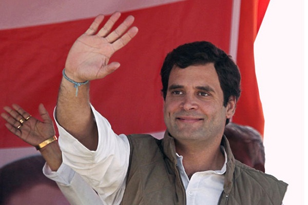 बुंदेलखंड में राहुल ने पहली बार देखे थे मजदूरों के हाथ में छाले बुंदेलखंड में राहुल ने पहली बार देखे थे मजदूरों के हाथ में छाले