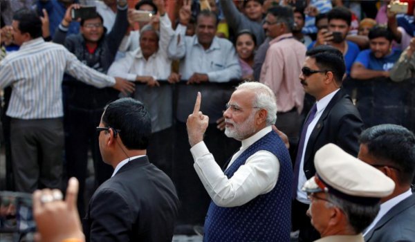मोदी के हाथों की ‘कठपुतली’ बना निर्वाचन आयोग : कांग्रेस मोदी के हाथों की ‘कठपुतली’ बना निर्वाचन आयोग : कांग्रेस