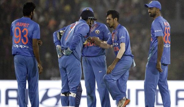 कटक T-20 – राहुल, चहल ने श्रीलंका को 93 रनों से हराया
