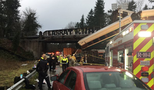 6 killed, 22 injured in Amtrak train derailment in US Washington state