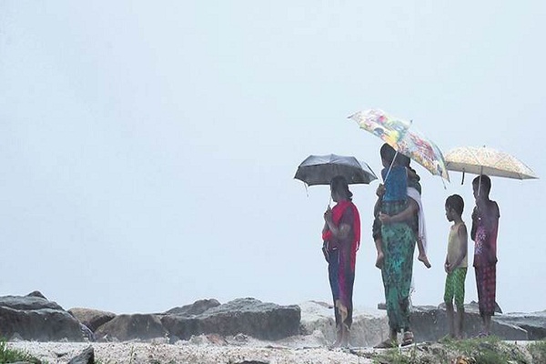 141 fishermen missing from Oki affected Kerala still missing